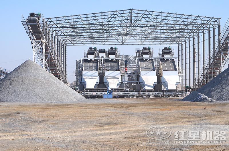 項目一期現場振動篩 項目一期現場振動篩