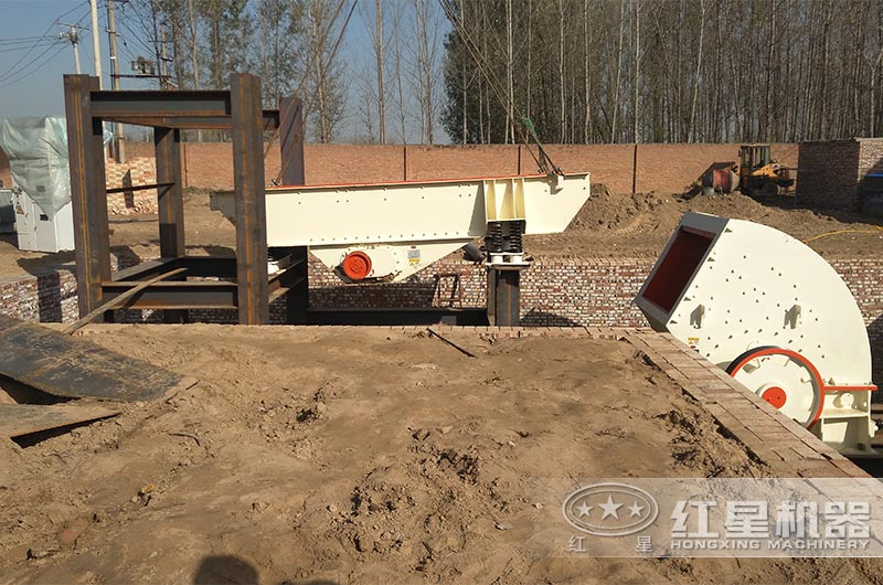 一臺錘破制砂機(jī)現(xiàn)場實拍 一臺錘破制砂機(jī)現(xiàn)場實拍