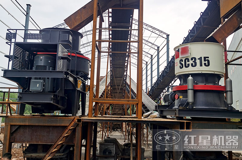 顎破+圓錐破+制砂機(jī)現(xiàn)場(chǎng) 顎破+圓錐破+制砂機(jī)現(xiàn)場(chǎng)